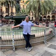 Profesor Arabe y inglés soy de EGIPCIO y tengo mesero de economía